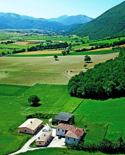 Agriturismo La Cascina Di Opaco Norcia Eksteriør billede